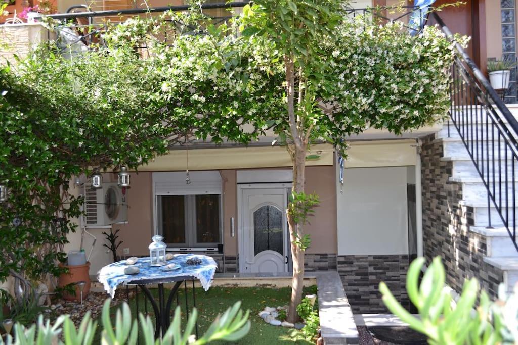 Vasiliki'S Cosy House Apartamento Nea Michaniona Exterior foto